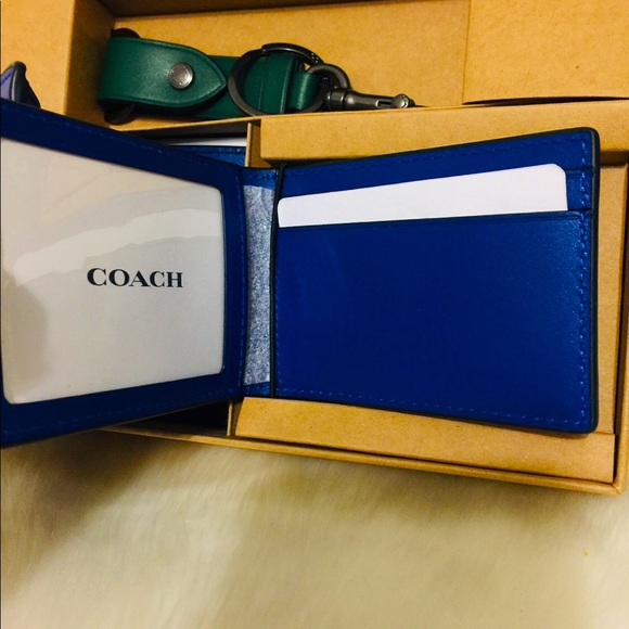 NWT Coach boxed 3 in 1 Blue Wallet gift Set - Picture 4 of 11